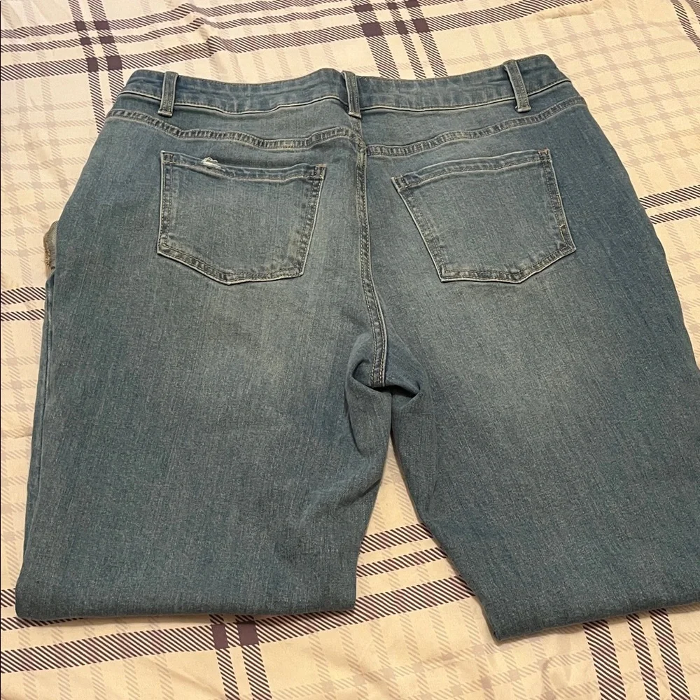 Time and Tru Light Blue Distressed Boyfriend Jeans - Picture 5 of 5
